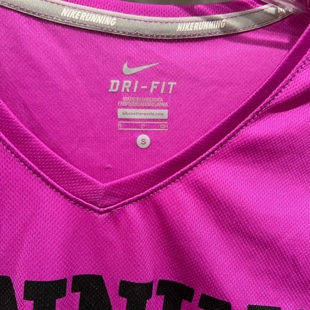 Nike Women's Running Wild Dri-Fit T-Shirt Size Small Fuchsia Pink